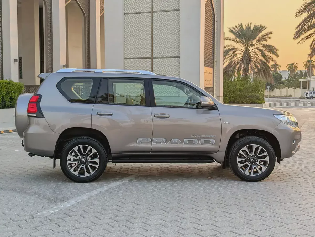 Toyota Prado 2022 VXR | Top Full Option | V6 4.0L |GCC Specs Excellent Condition-13-13
