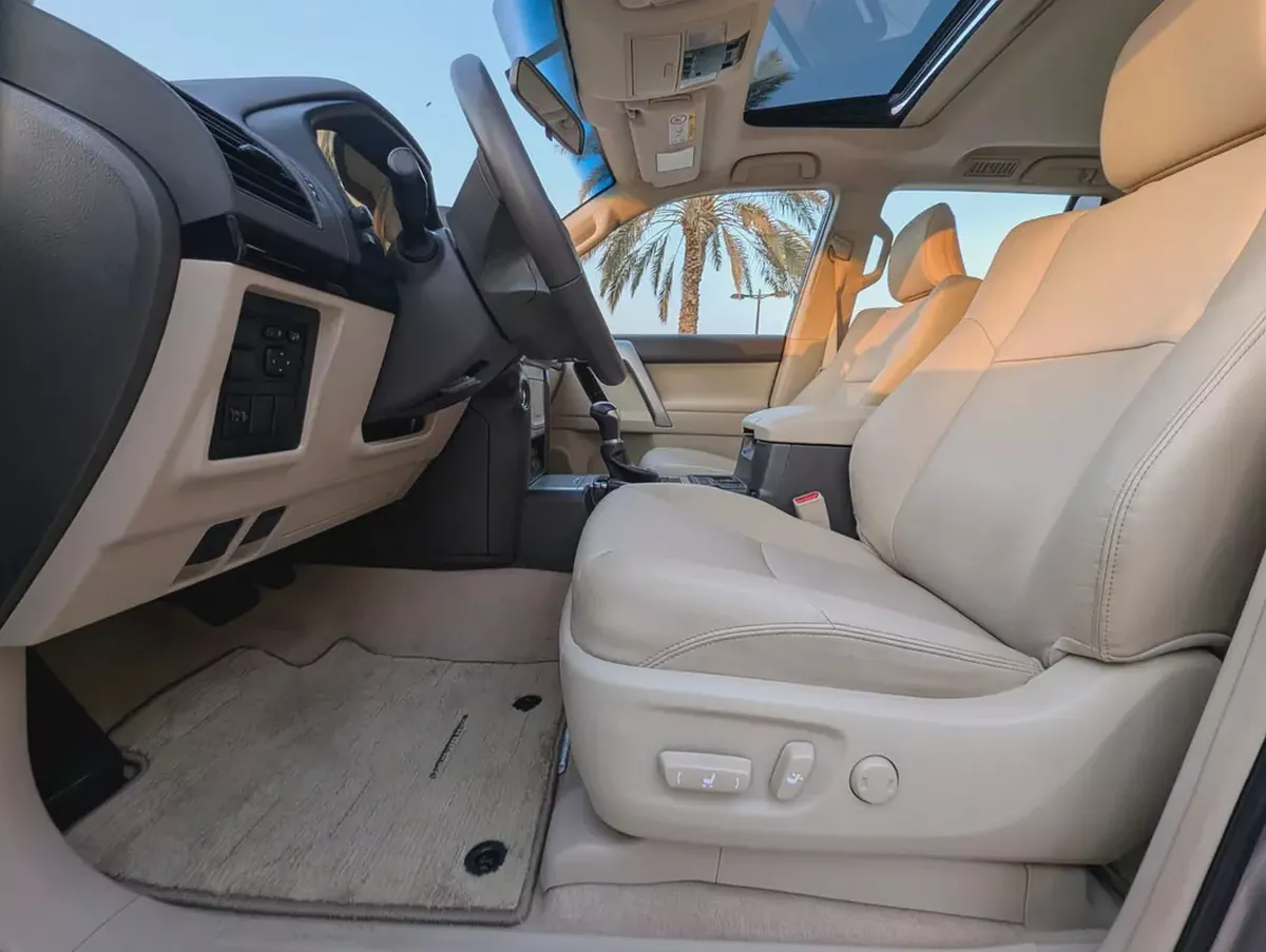 Toyota Prado 2022 VXR | Top Full Option | V6 4.0L |GCC Specs Excellent Condition-4-4