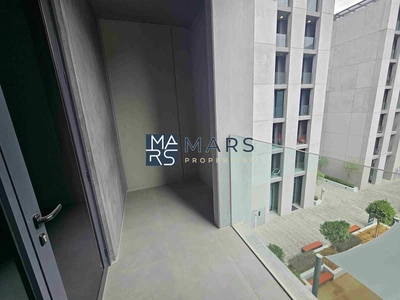 Luxury Brand New 1bhk apartment in Tiraz building-8