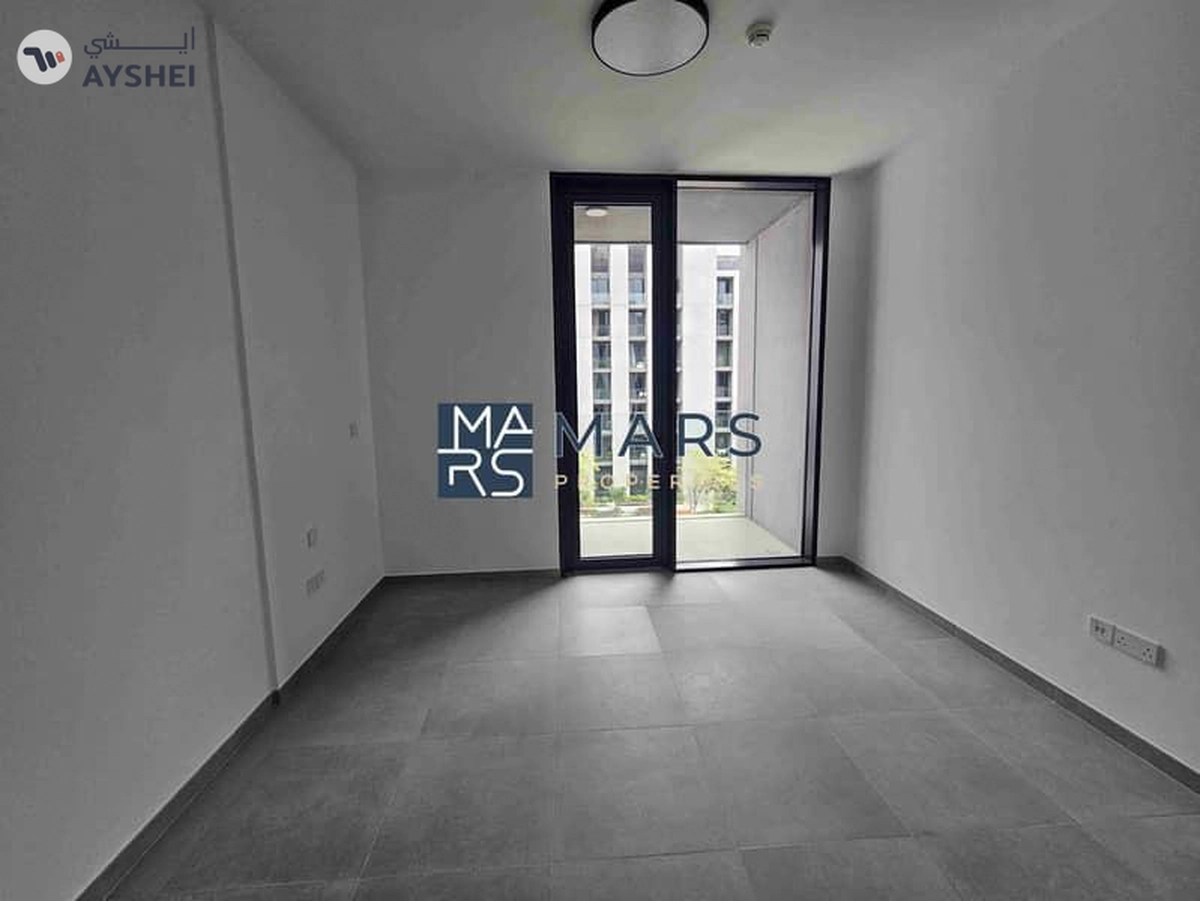 Luxury Brand New 1bhk apartment in Tiraz building-3-3