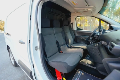 Peugeot Partner | Delivery Van | GCC Specs | Ref#P13293-7