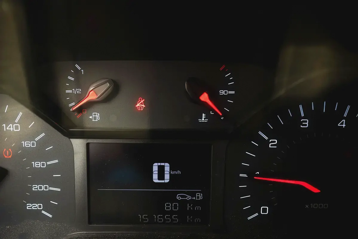 Peugeot Partner | Delivery Van | GCC Specs | Ref#P13293-8-8