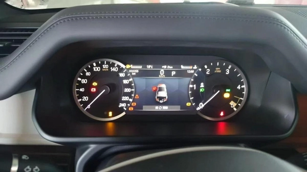 Land Rover Defender P110- D300 – Premium Diesel 4x4 / 3.0L Inline-6 Twin Turbo Diesel / MY2024