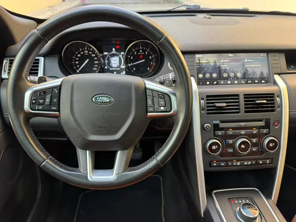 Gulf Specs 2017 DISCOVERY SPORT HSE LUXURY AWD 2.0Litre Turbo-Charged (AL-Tayer Partial)-6-6