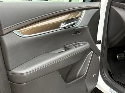 Cadillac XT6 Black Edition 2022 - Korean Specs - Perfect Condition-18