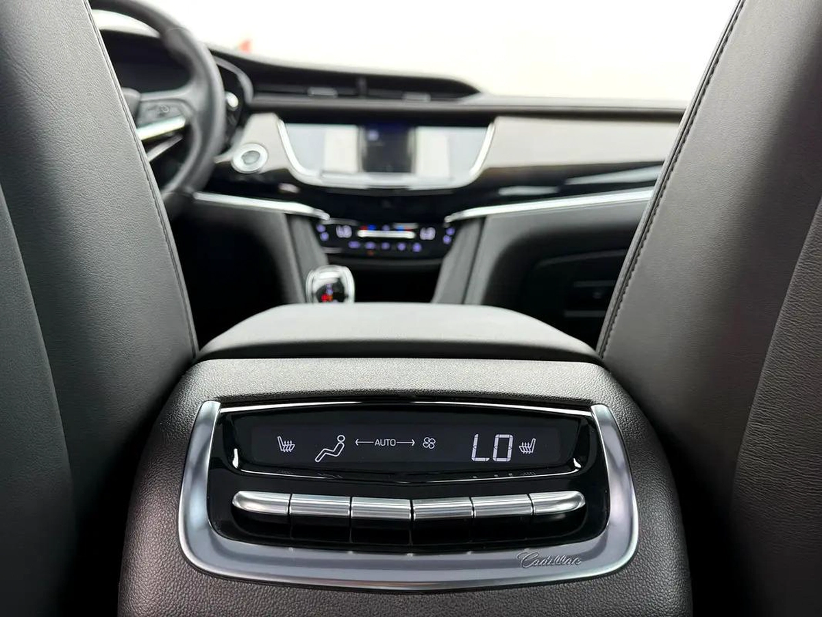 Cadillac XT6 Black Edition 2022 - Korean Specs - Perfect Condition-14-14