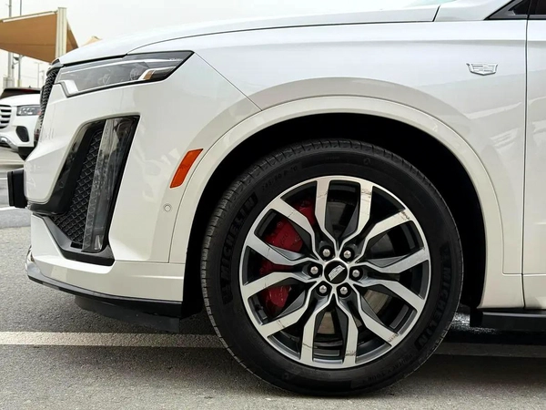 Cadillac XT6 Black Edition 2022 - Korean Specs - Perfect Condition
