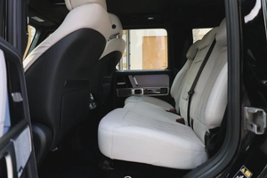 MERCEDES BENZ G63 AMG ( NIGHT PACKAGE )-110000KM-2021-GCC SPECS-UNDER WARRANTY