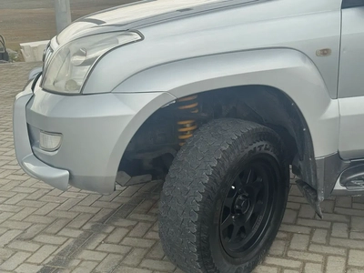 Toyota Prado 2007 GCC Specs-12