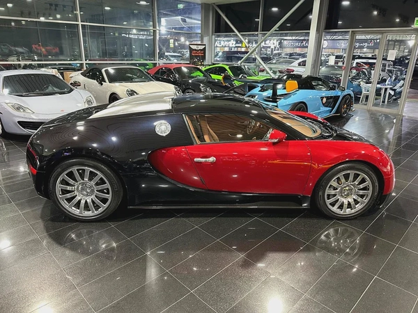 Bugatti Veyron, just done major service, PPF, Good tyres, Amazing Condition, must see to believe