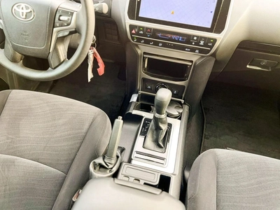 Toyota Prado 2023 TX 2.7L-7