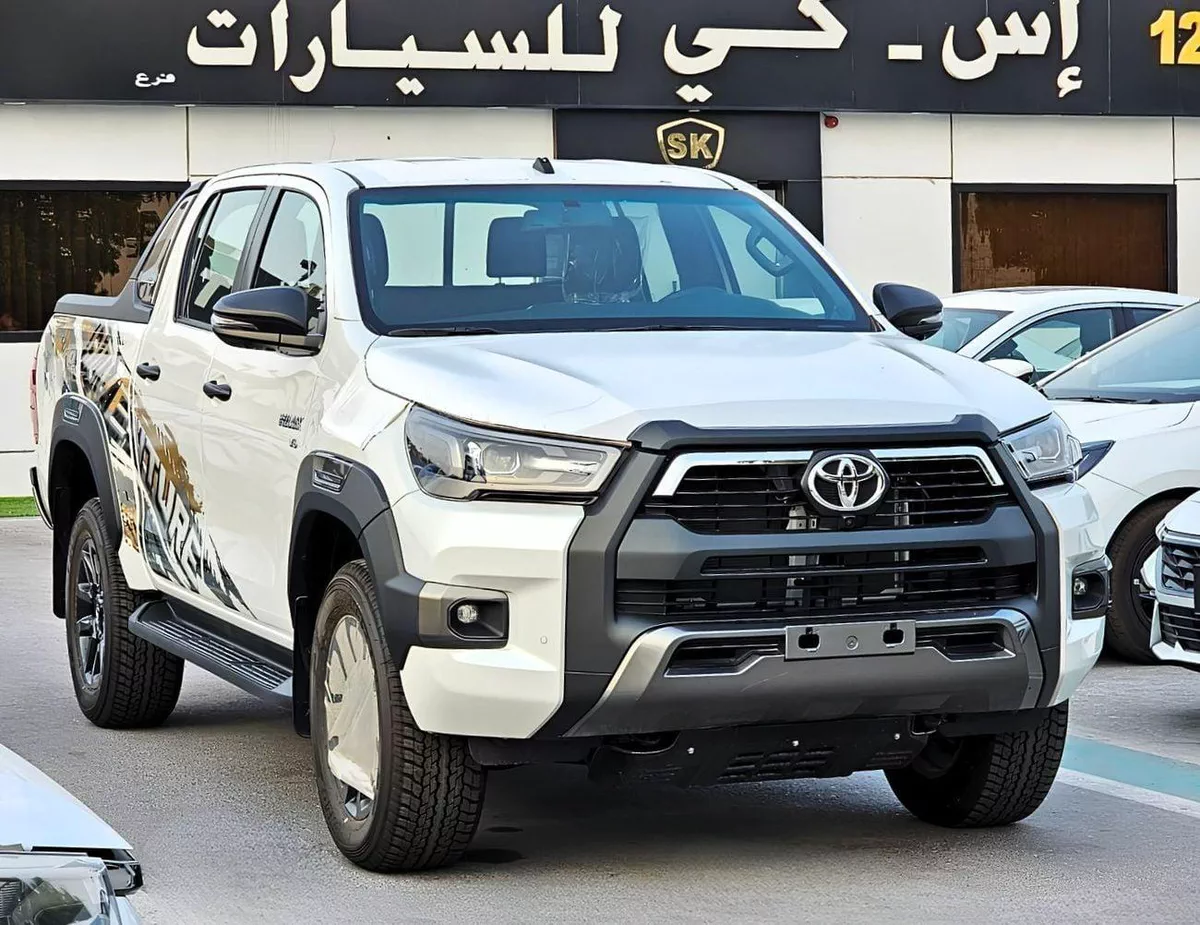 Toyota Hilux ADVENTURE EXL DOUBLE CABIN || 4.0L V6 PETROL | AIR COMPRESSOR | ROLLBAR | 360*CAMERA | FR&RR P/SENSOR (CODE#HP-1-0