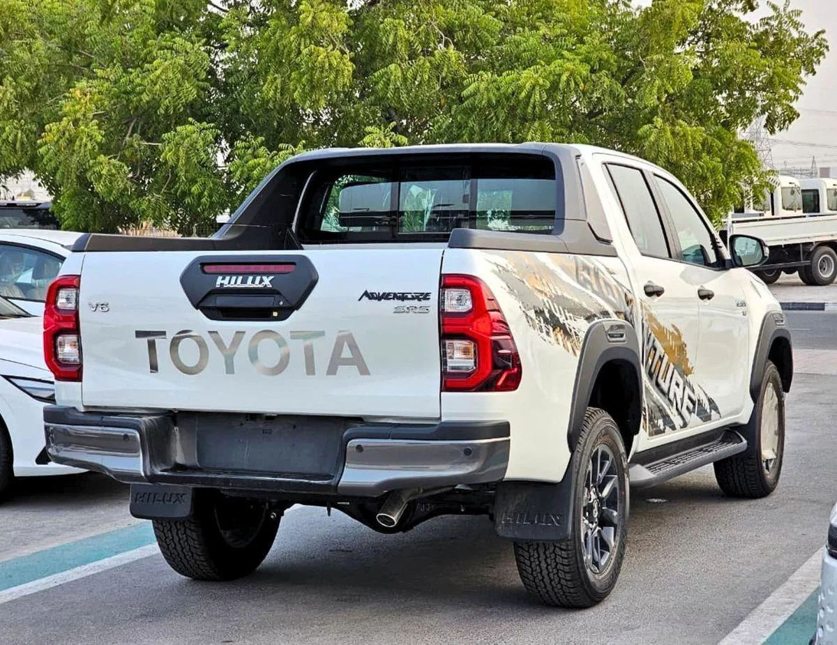 Toyota Hilux ADVENTURE EXL DOUBLE CABIN || 4.0L V6 PETROL | AIR COMPRESSOR | ROLLBAR | 360*CAMERA | FR&RR P/SENSOR (CODE#HP-4-0