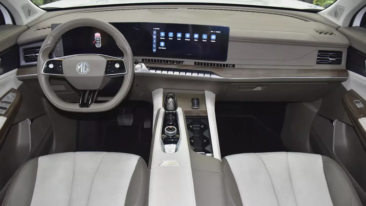AED 1,190 EMi for 5Yrs | MG RX9 ( 2023 Model ) in White Color Chinese Specs-10-10