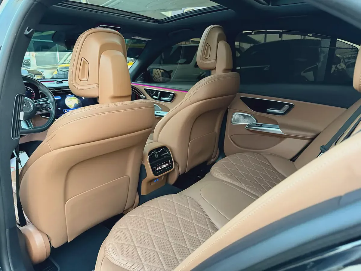 Mercedes-Benz E-Class E 300 2025 | GCC specs | under warranty-11-11