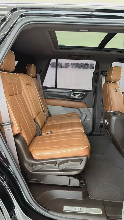 2023 GMC Yukon SLE - GCC Specs - Perfect Family SUV-11