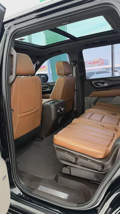2023 GMC Yukon SLE - GCC Specs - Perfect Family SUV-14