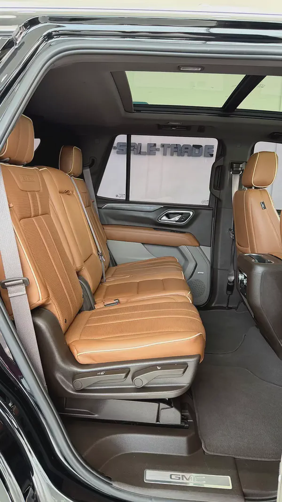 2023 GMC Yukon SLE - GCC Specs - Perfect Family SUV-11-11