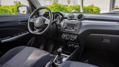 Suzuki Swift GLX Suzuki Swift GLX 1.2L Petrol Automatic MY2024-6