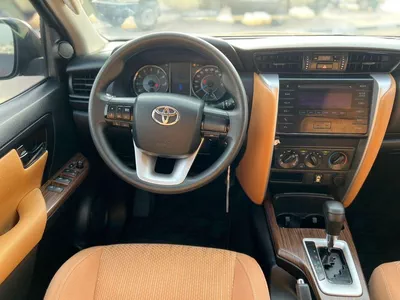 Toyota Fortuner EXR 2016 Toyota Fortuner EXR 2.7L V4 - AWD 4x4 - Rear Sensor --11