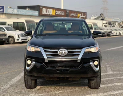 Toyota Fortuner EXR 2016 Toyota Fortuner EXR 2.7L V4 - AWD 4x4 - Rear Sensor --1