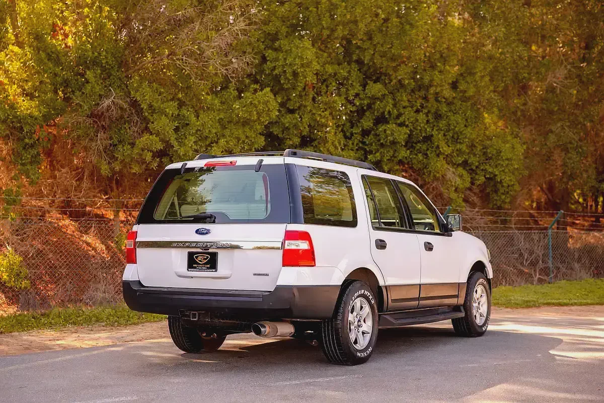 Expedition XLT | GCC Specs | REF#F45914-3-3