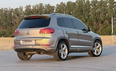 2016 Volkswagen Tiguan R-Line GCC Specs-6