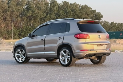 2016 Volkswagen Tiguan R-Line GCC Specs-8