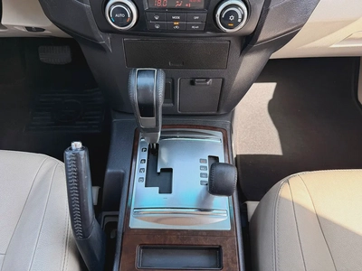 Mitsubishi Pajero GLS V6 3.8 Full Options 7 Seater 2014 Model GCC Specs With Partial Service History-16