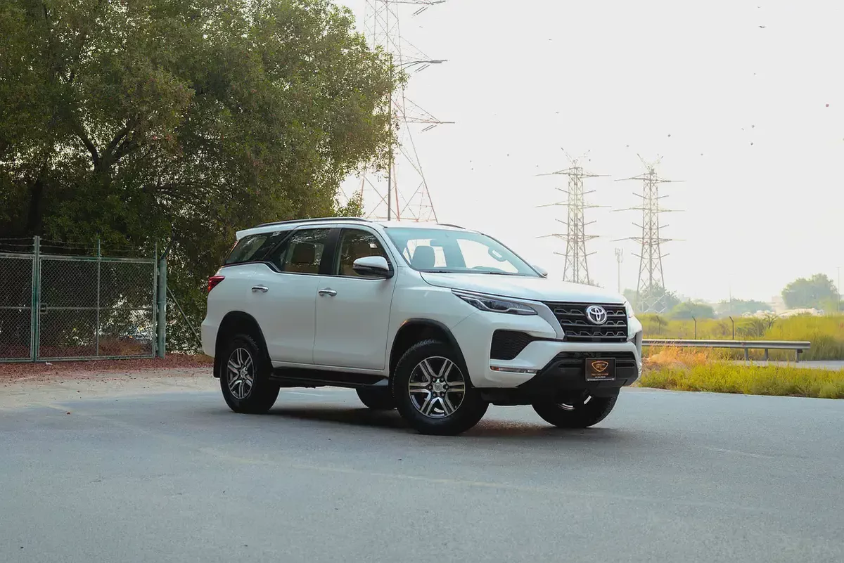 AED 1,265/month | Fortuner EXR | GCC Specs | REF#T13366-1-1