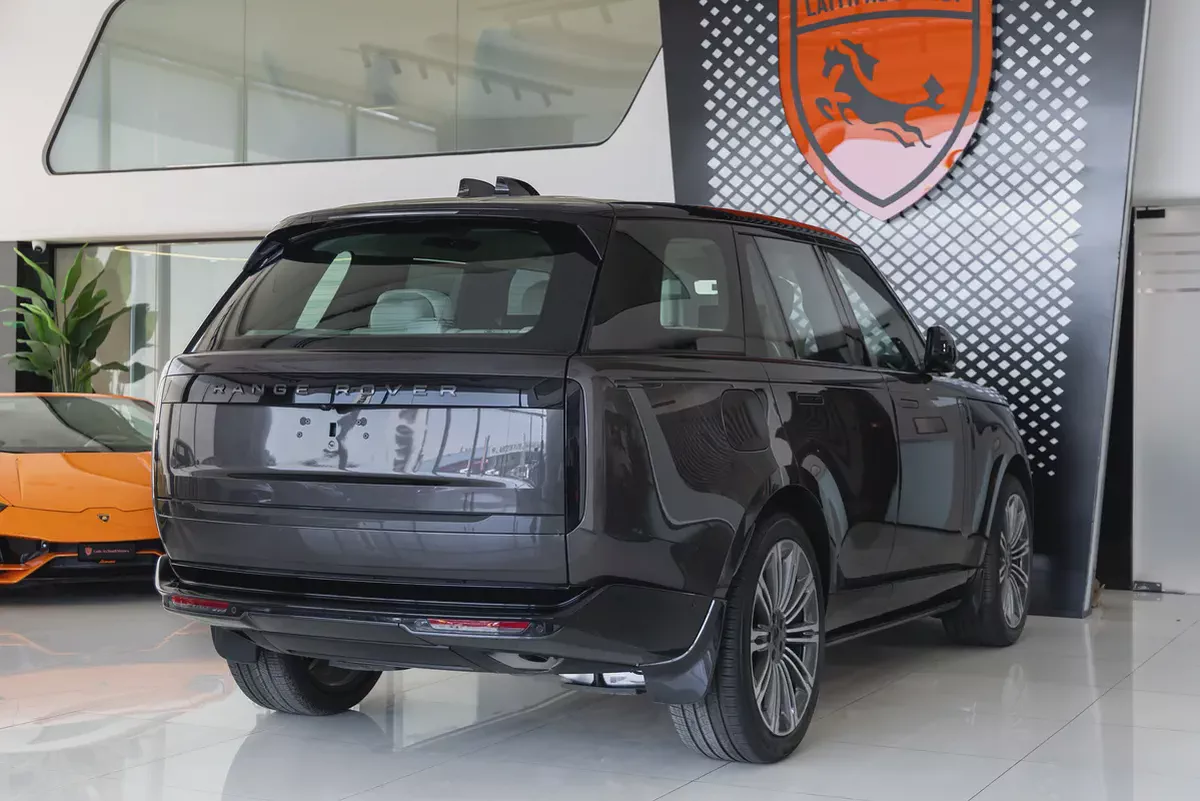 Range Rover Vogue Autobiography P400 | AWD | V6 | 2026 | GCC Specs-3-3