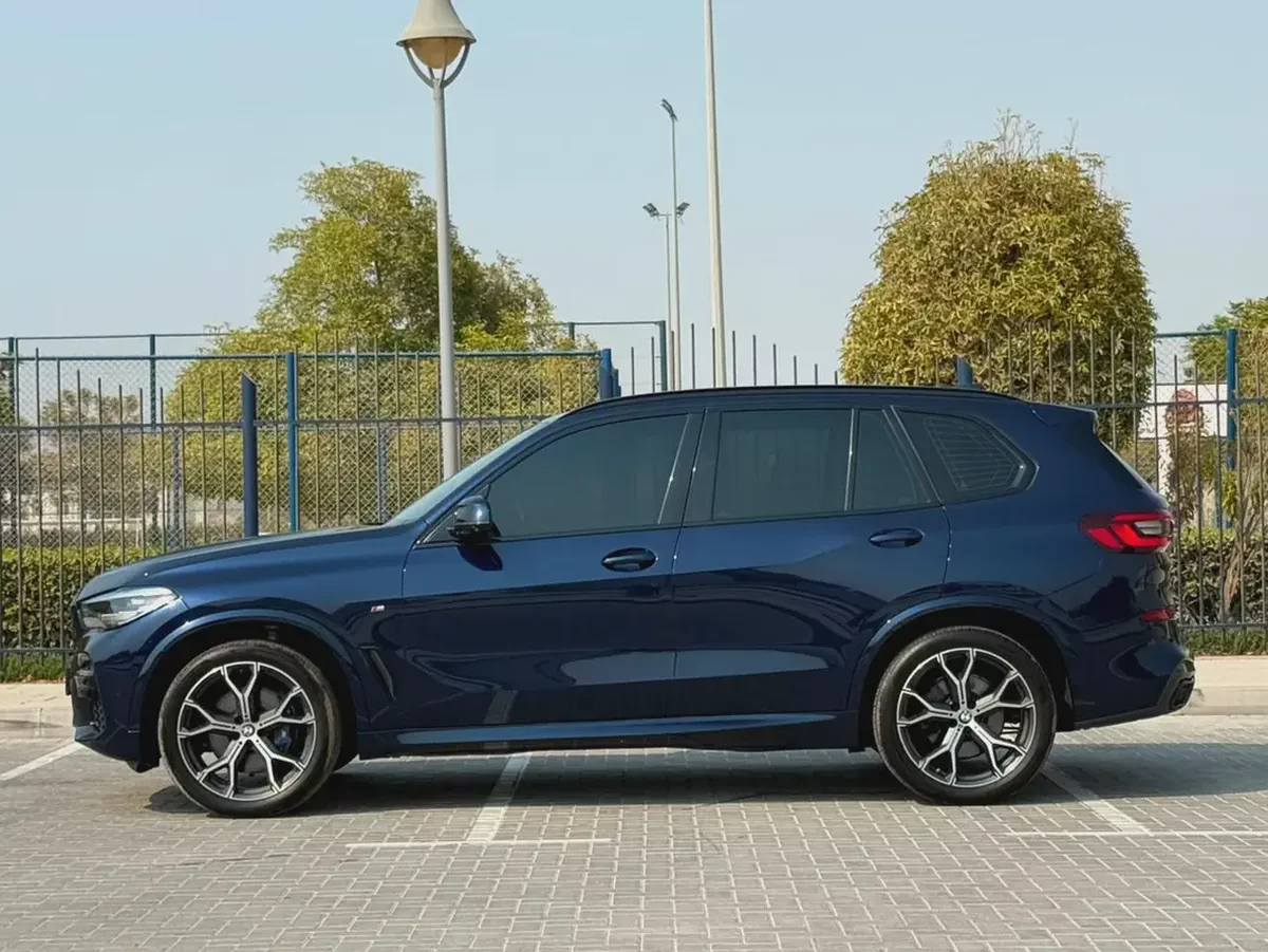 2022 BMW X5 xDrive40i With M Sport Package-Excellent Condition-Under Warranty-5-5