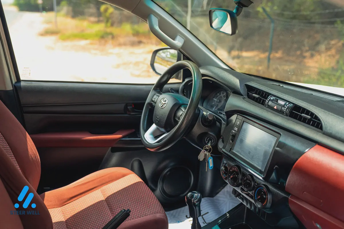 2021 Toyota Hilux DLX 2.4L Diesel 4WD Pickup GCC Specs-14-14