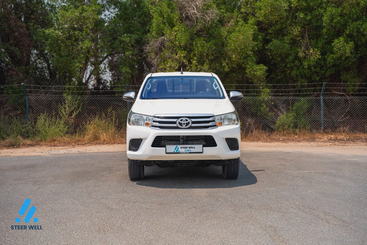2021 Toyota Hilux DLX 2.4L Diesel 4WD Pickup GCC Specs