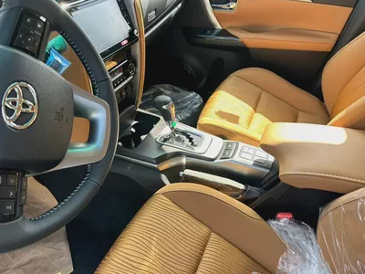 2026 Toyota Fortuner VXR - GCC Specs - Brand New!-9