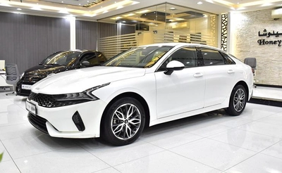 KIA K5 ( 2023 Model ) in White Color GCC Specs-7