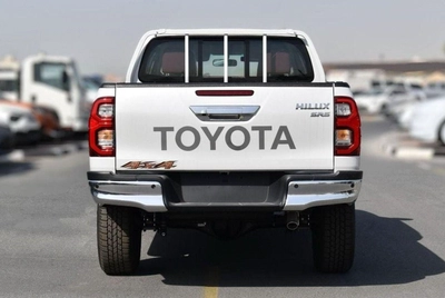 Toyota Hilux SGLX HILUX 4.OL V6-4