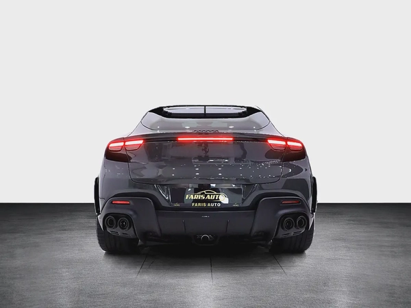 FERRARI PUROSANGUE - CARBON PACKAGE IN SPECIAL GRIGIO GRAY