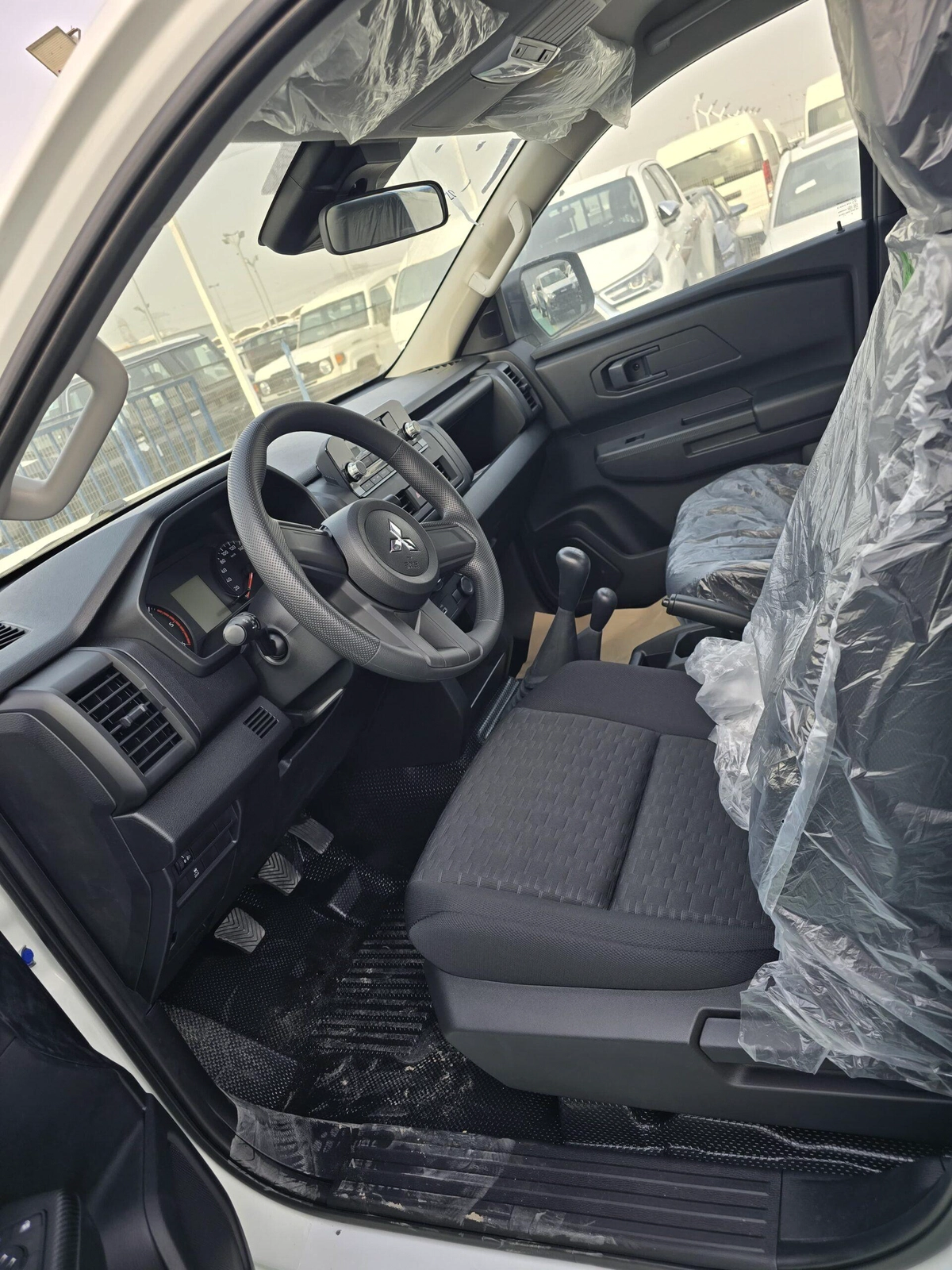 MITSUBISHI L200 DC MANUAL 4X4-4-4