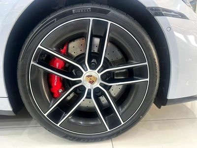 2026 Porsche 911 Carrera GTS - GCC Specs --6