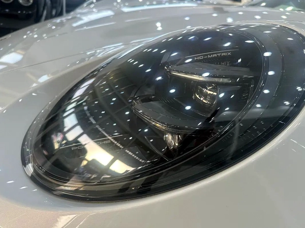 2026 Porsche 911 Carrera GTS - GCC Specs -