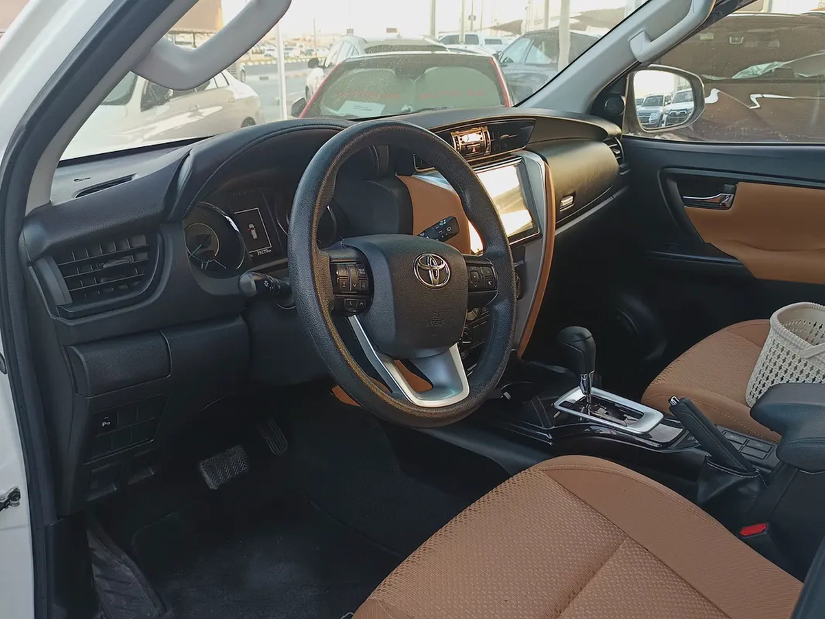Toyota Fortuner GXR 2019 GCC Specs-6-6