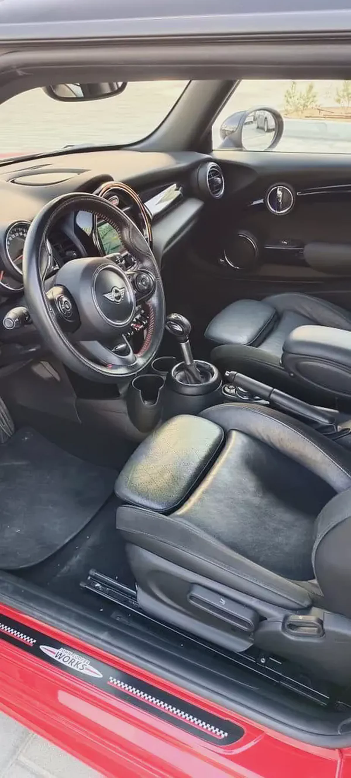 MINI COOPER S JCW John cooper works || GCC || FULL AGENCY SERVICE || ORIGINAL PAINT-11-11