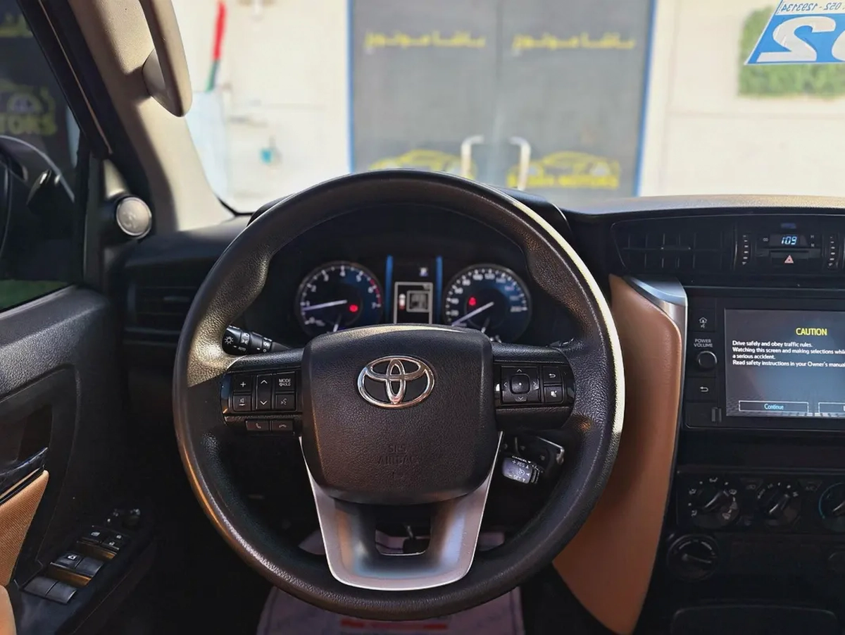 GCC Specs Toyota Fortuner EXR 2022 - Excellent Condition-5-5