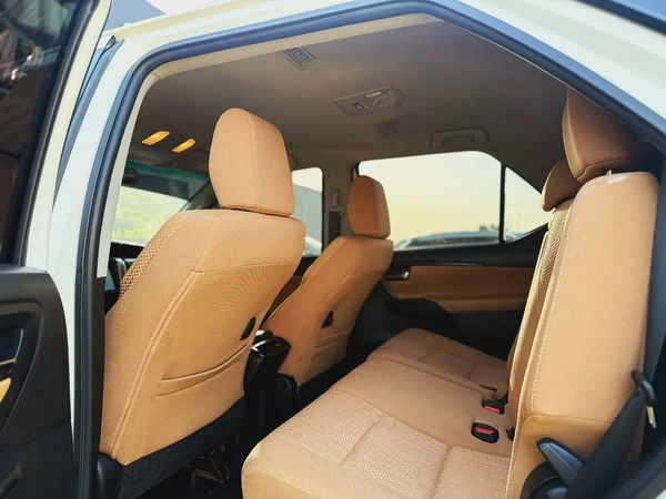 GCC Specs Toyota Fortuner EXR 2022 - Excellent Condition