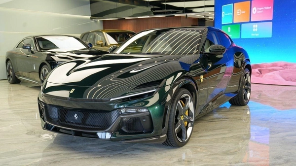 Ferrari Purosangue STD Ferrari Purosangue 2025 - V12