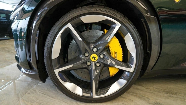Ferrari Purosangue STD Ferrari Purosangue 2025 - V12