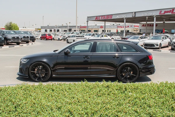 2014 - AUDI RS6 - SUPER CLEAN - LIKE NEW - ONLY 32,000 KM
