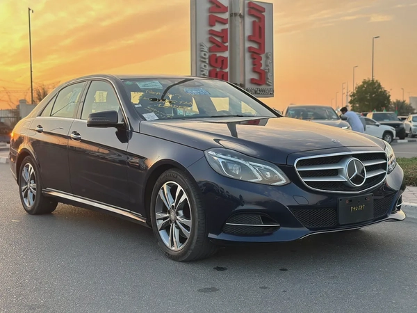 M BENZ E300 JAPAN IMPORTED 2016 VERY LOW MILEAGE 29000 Kms ONLY
