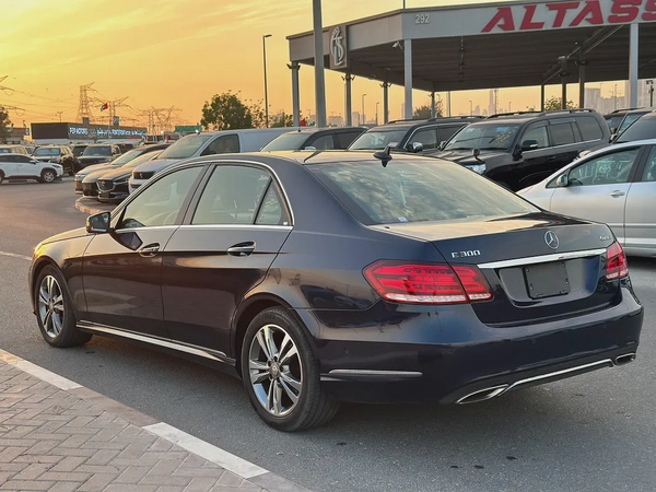 M BENZ E300 JAPAN IMPORTED 2016 VERY LOW MILEAGE 29000 Kms ONLY